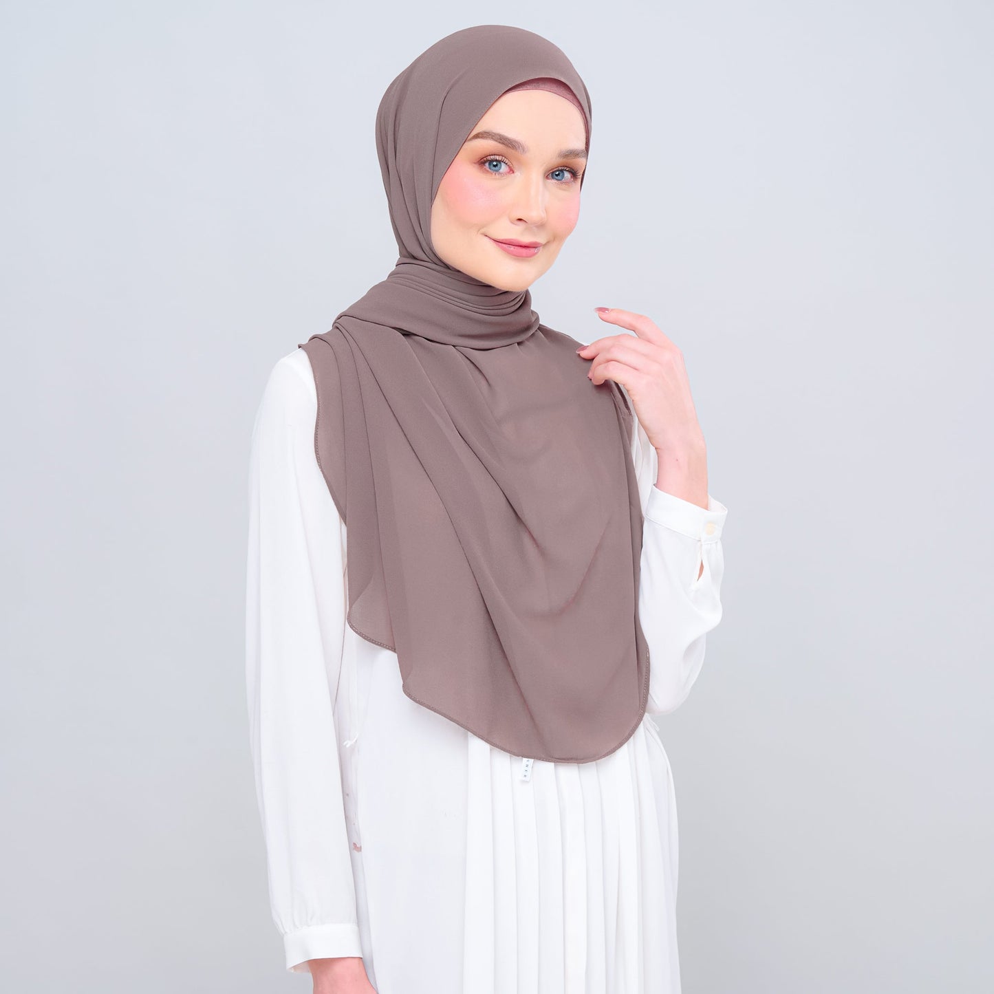 [As-Is] 3IN1 Instant Faith Tag n' Go in Mocha Taupe