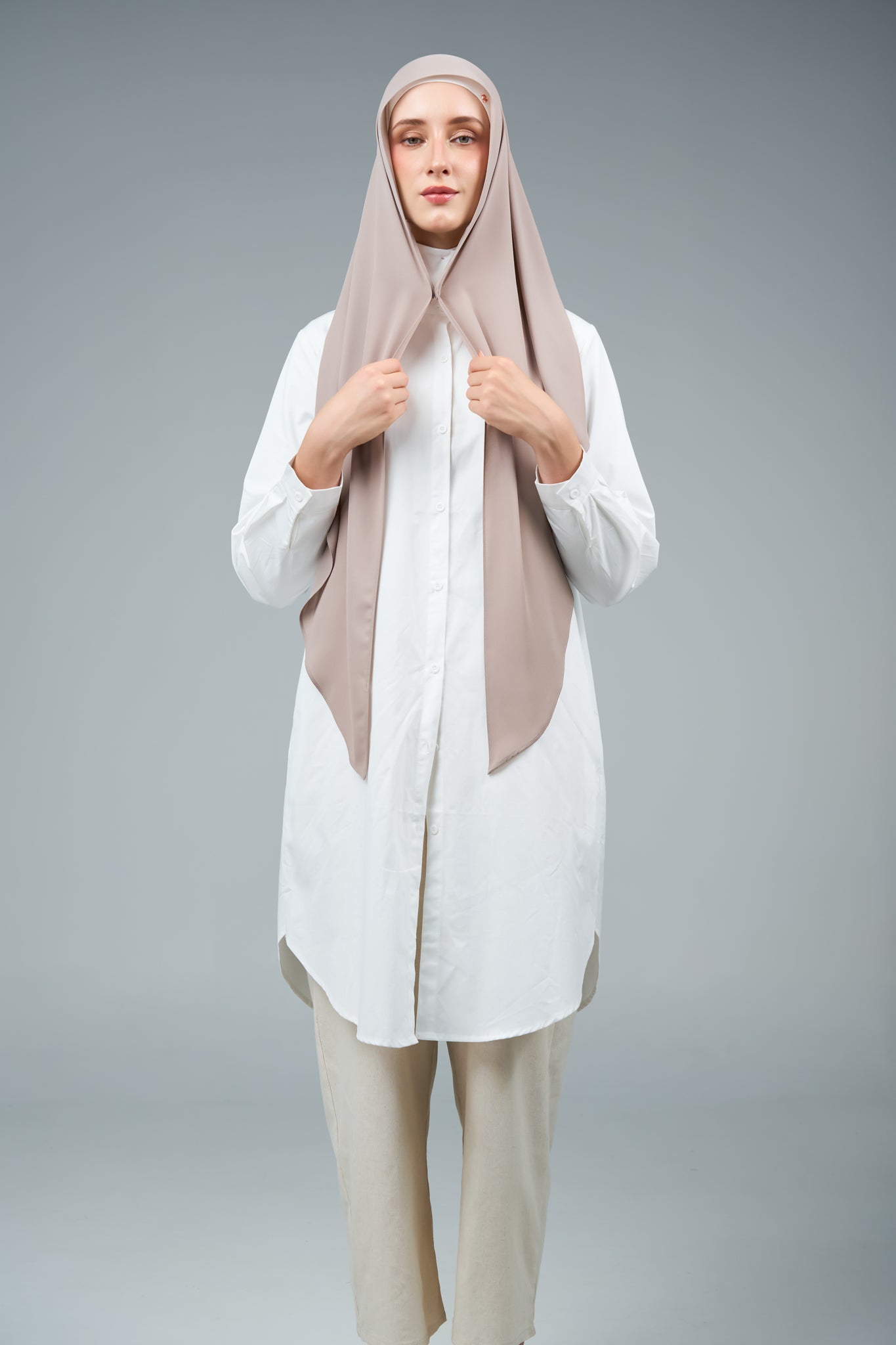 FlowX V1 in Taupe