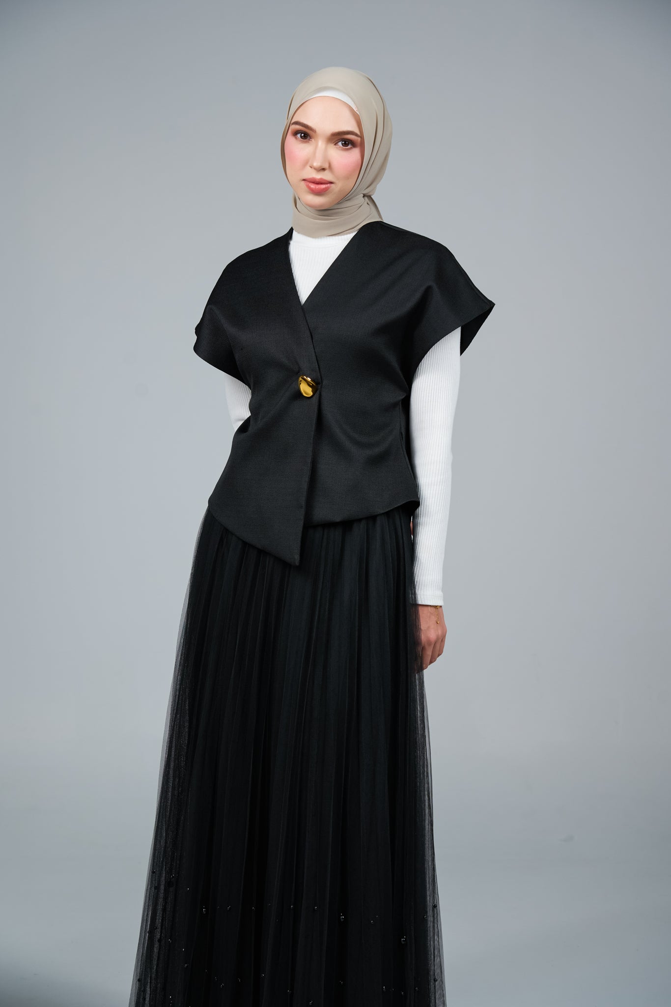 FlowX V3 in Deep Linen