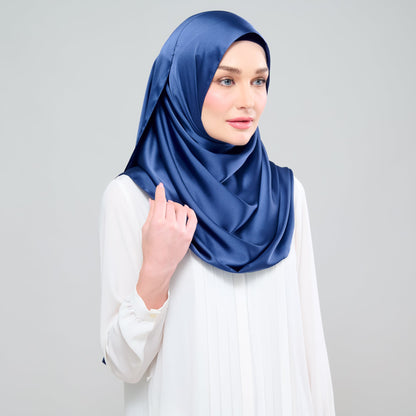 [As-Is] Grace Shawl in Navy Blue