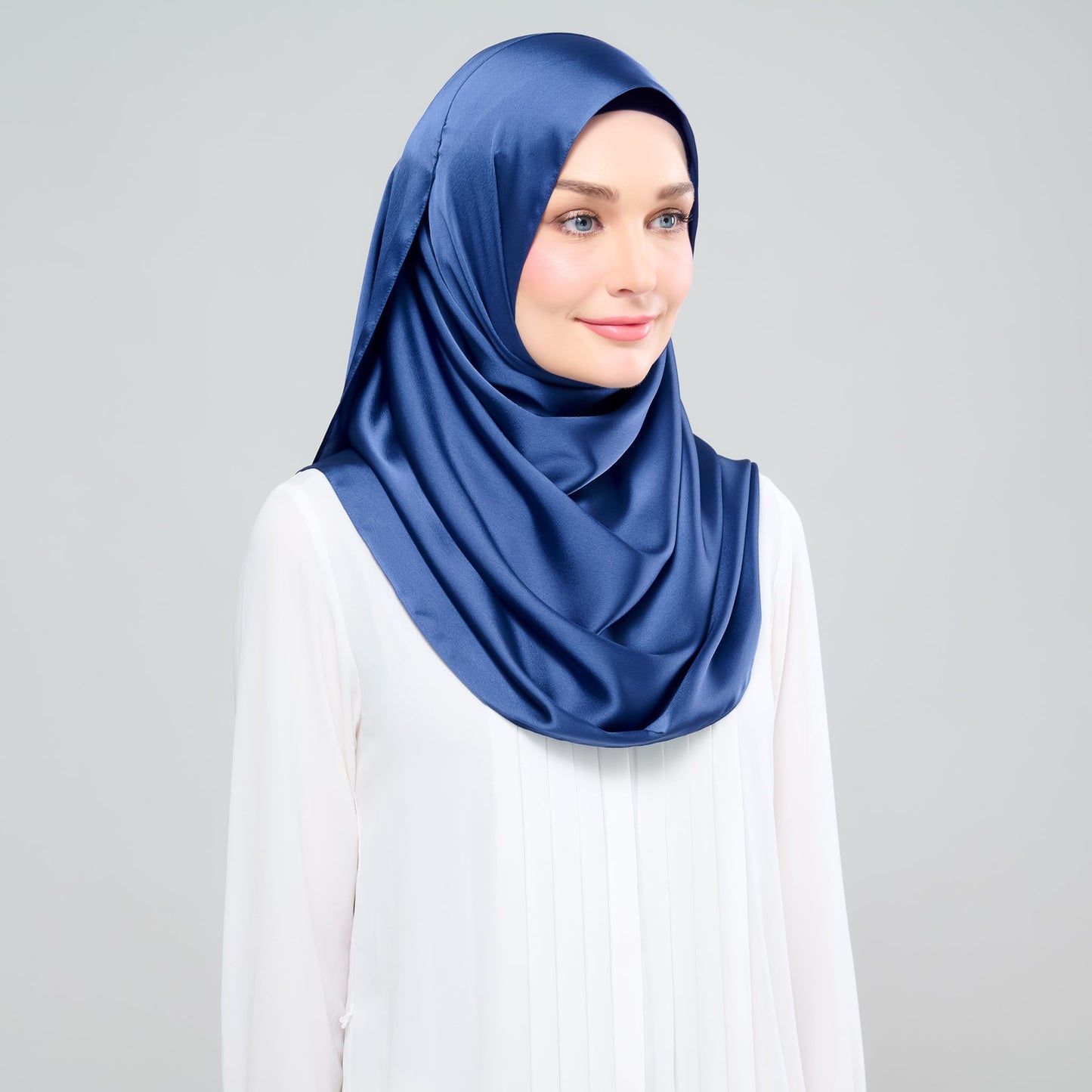 [As-Is] Grace Shawl in Navy Blue