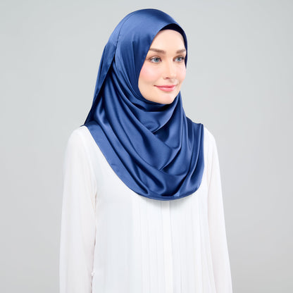 [As-Is] Grace Shawl in Navy Blue
