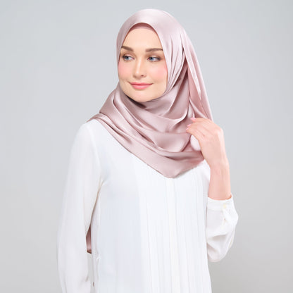 [As-Is] Grace Shawl in Nude Blush
