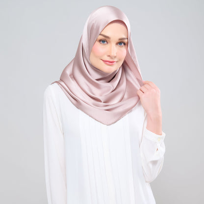 [As-Is] Grace Shawl in Nude Blush