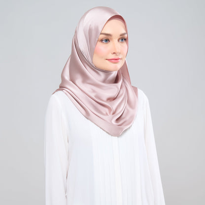 [As-Is] Grace Shawl in Nude Blush
