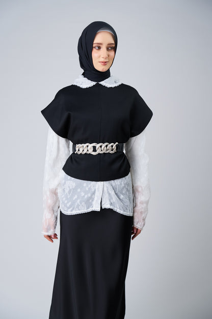 HoodX Curve in Black [Korean Chiffon]