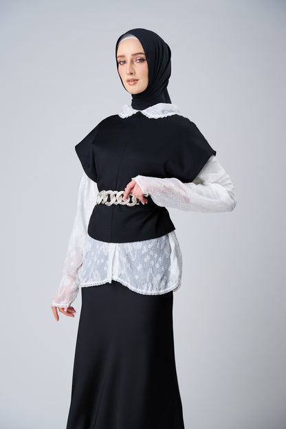 HoodX Curve in Black [Korean Chiffon]