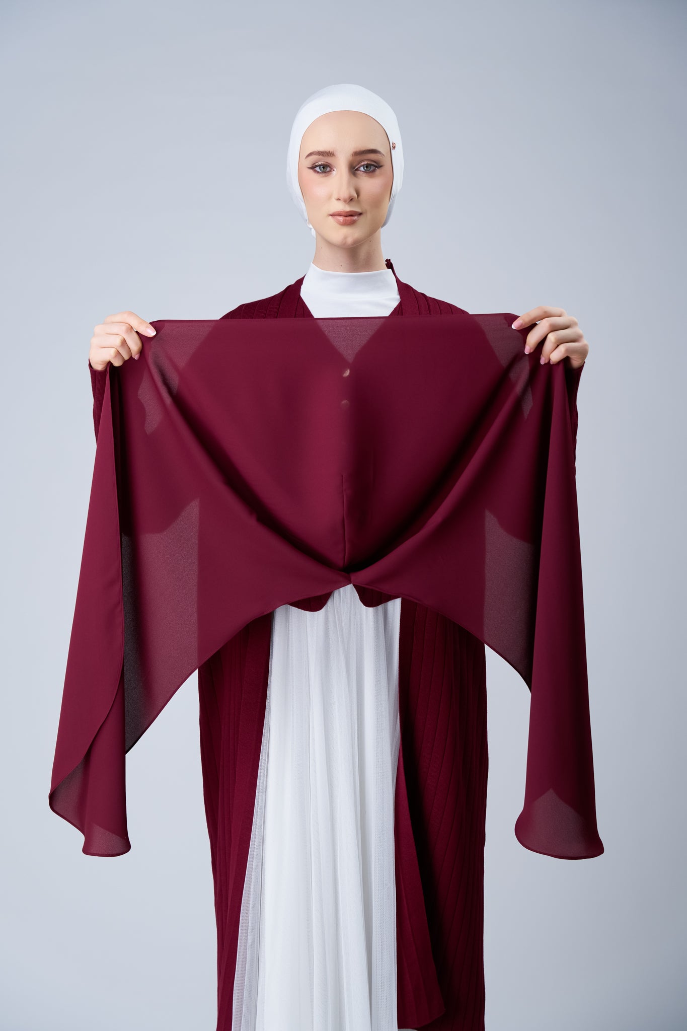 HoodX Curve in Romantic Crimson [Korean Chiffon]