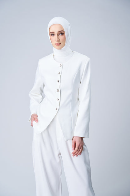 HoodX Curve in Pearl White [Korean Chiffon]