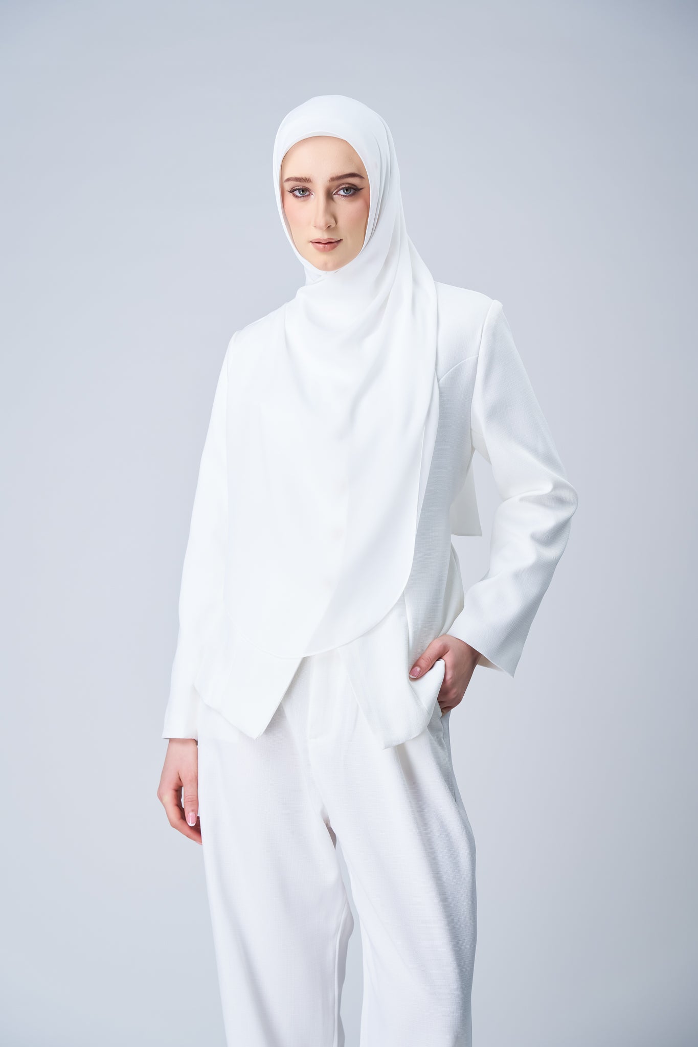 [★New] HoodX Curve in Pearl White