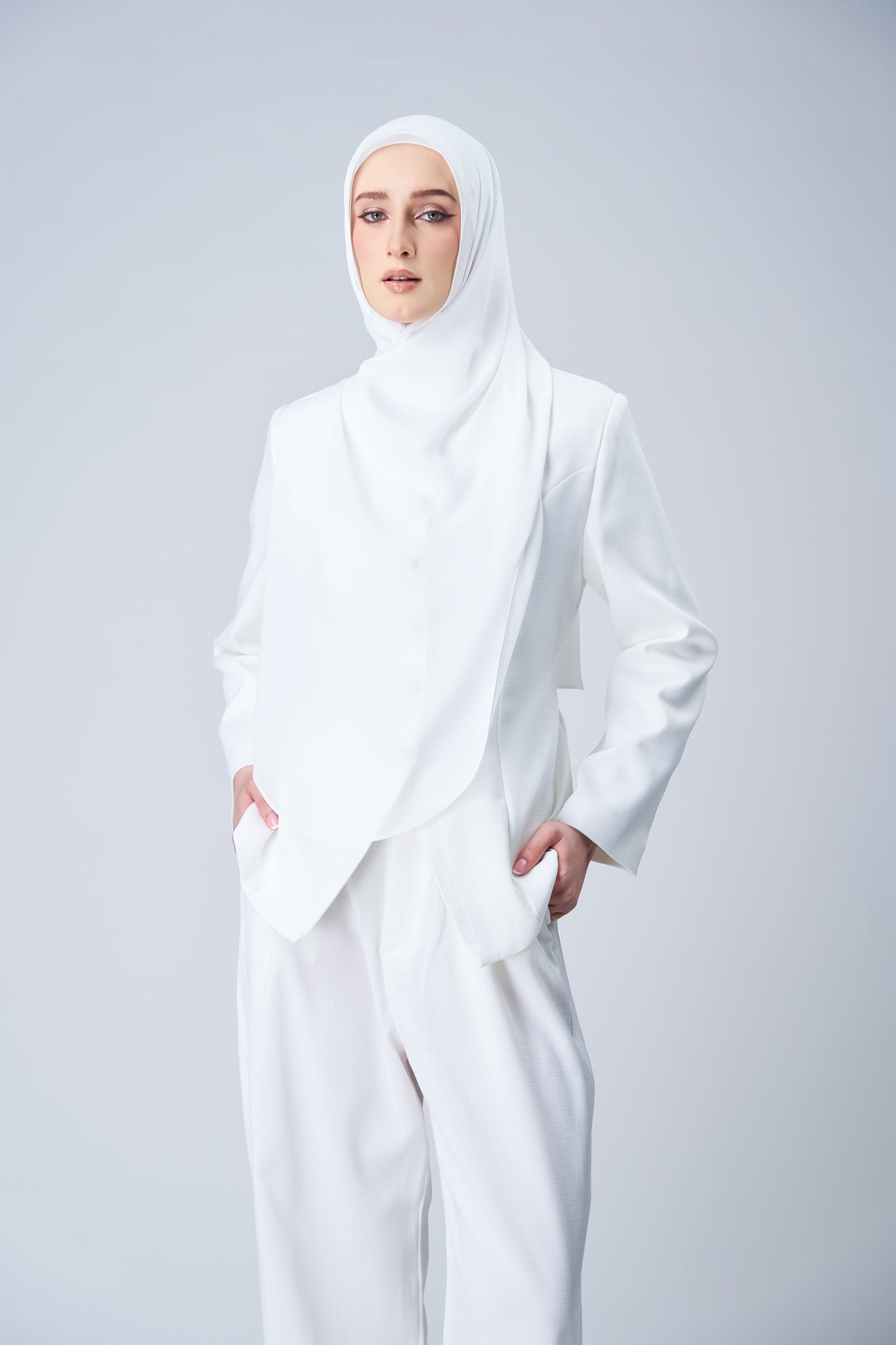 [★New] HoodX Curve in Pearl White