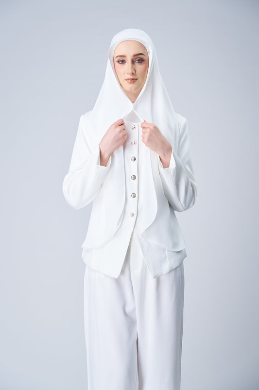 [9.9 Special]HoodX Curve in Pearl White [Korean Chiffon]