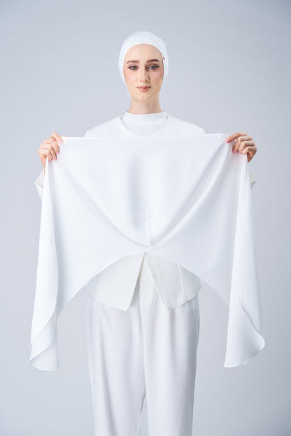 HoodX Curve in Pearl White [Korean Chiffon]