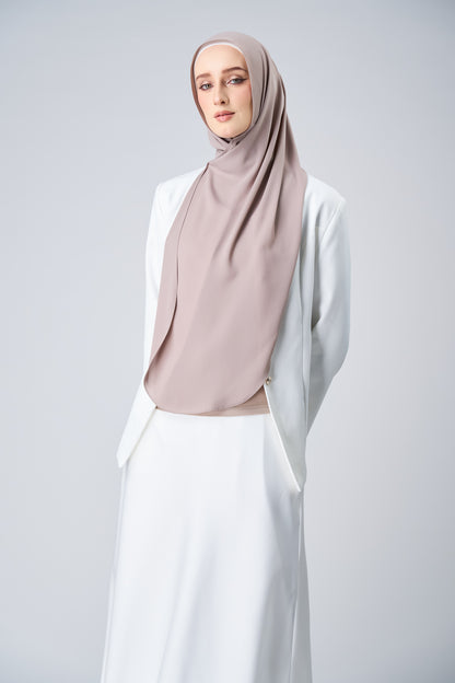 HoodX⁺Plus Curve in Taupe [Korean Chiffon]