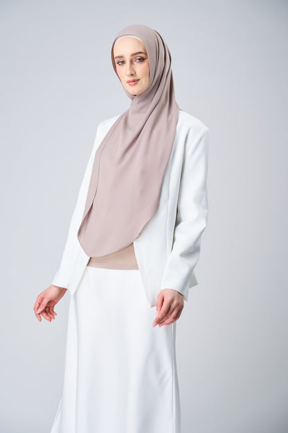 HoodX⁺Plus Curve in Taupe [Korean Chiffon]