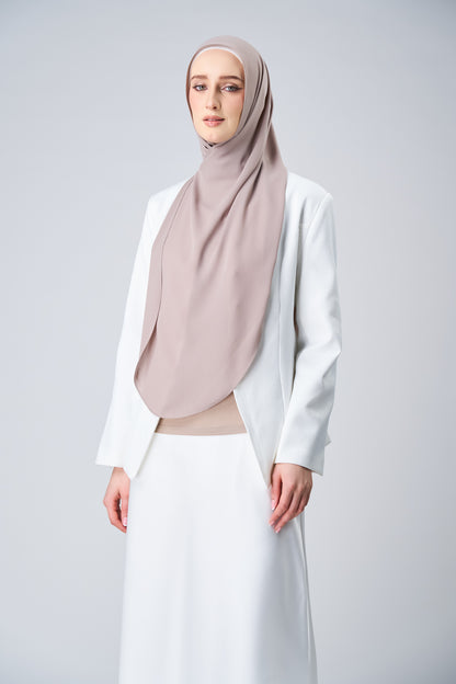 HoodX⁺Plus Curve in Taupe [Korean Chiffon]