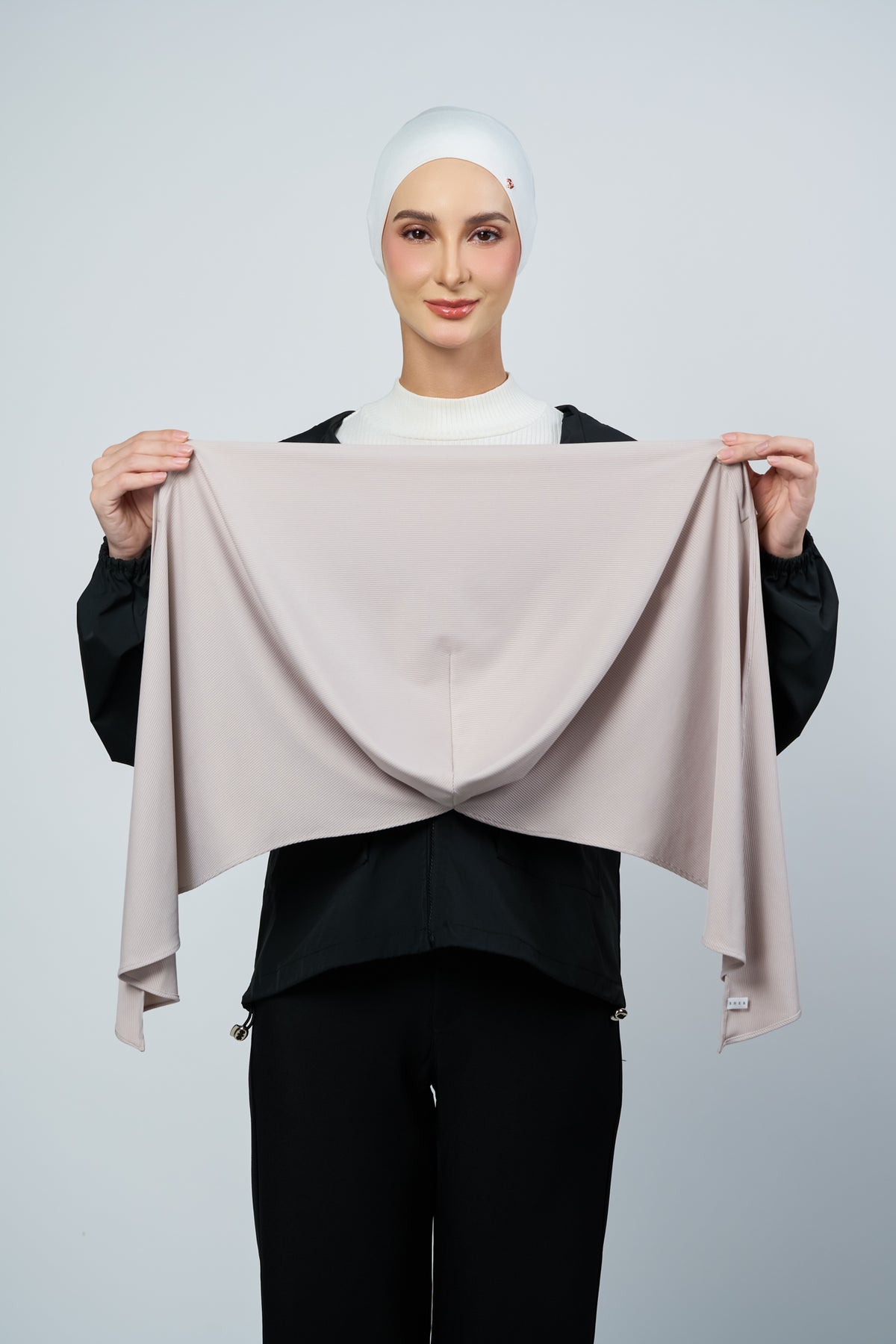 [★ New Colour] HoodX+ CloudFit in Nude Taupe