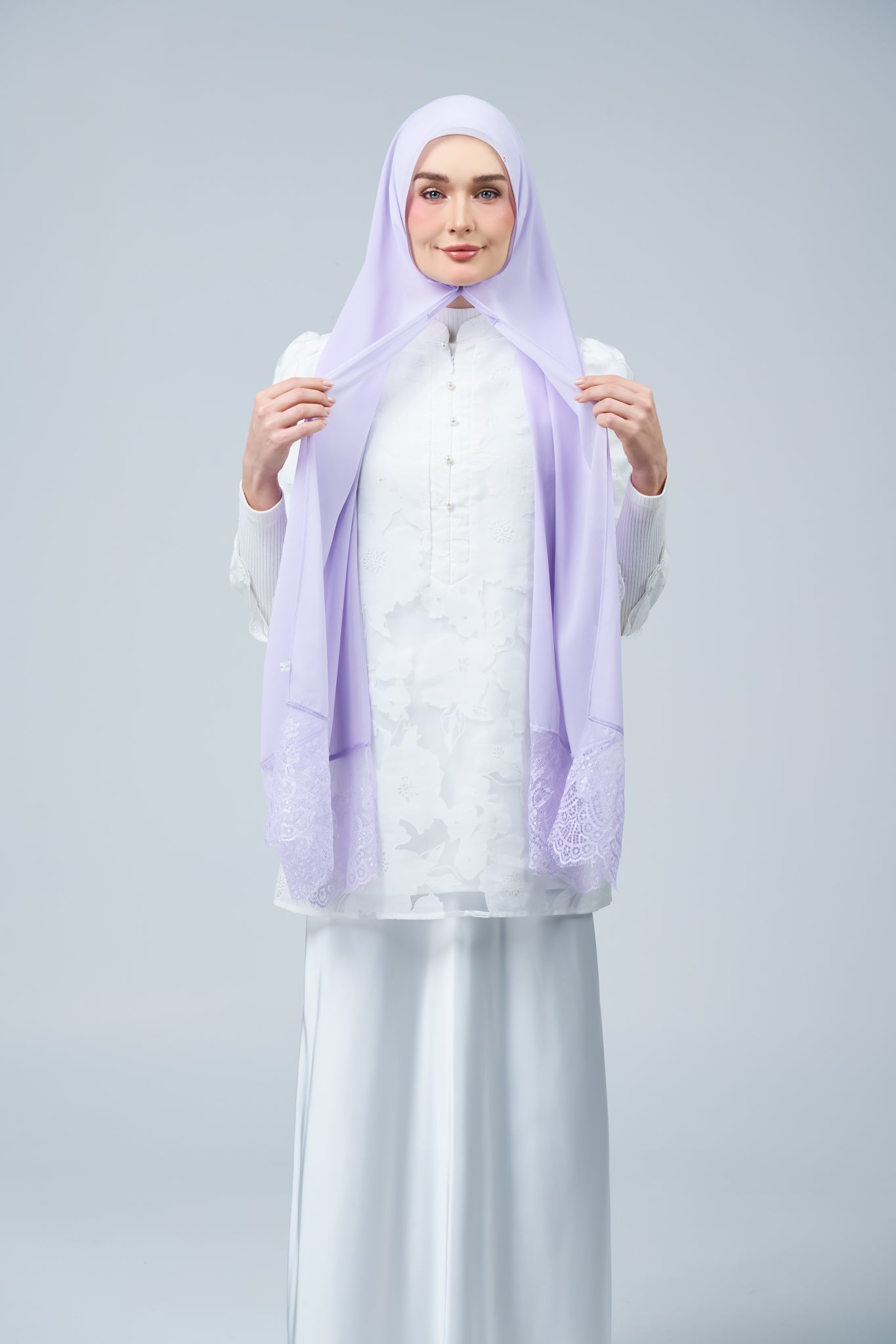 HoodX Lace in Lilac