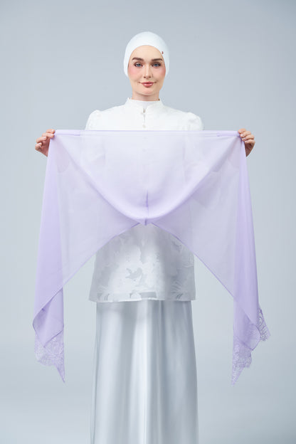 HoodX Lace in Lilac