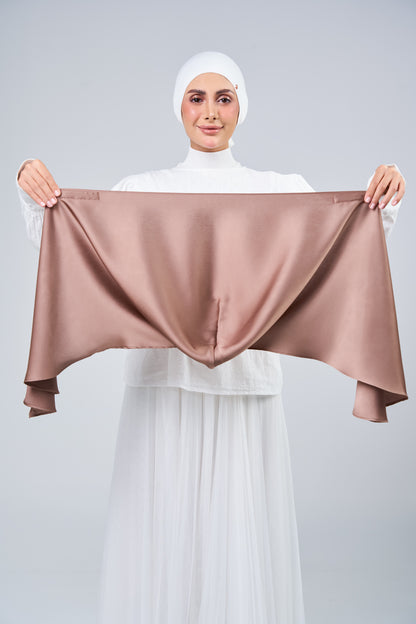 HoodX Luxe Volume 02 in Deep Mocha