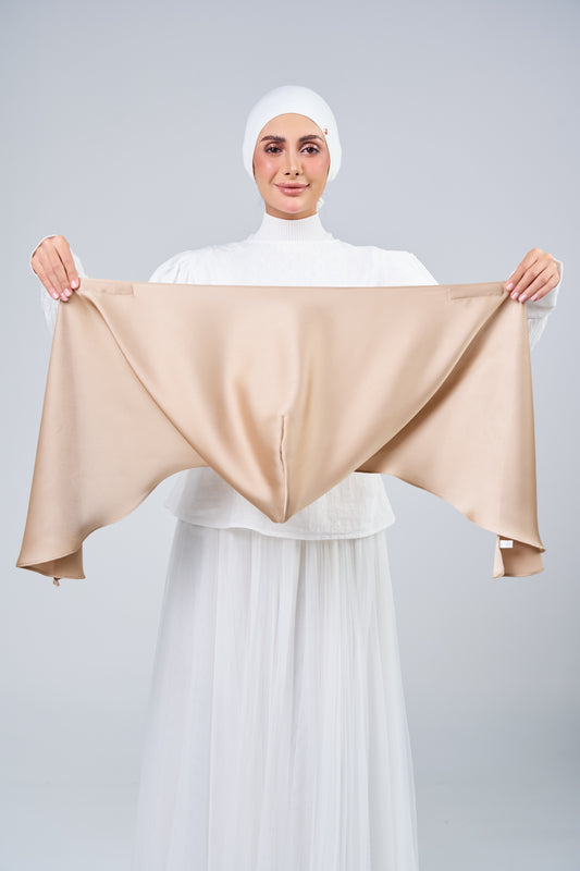 HoodX Luxe Volume 02 in Golden Nude