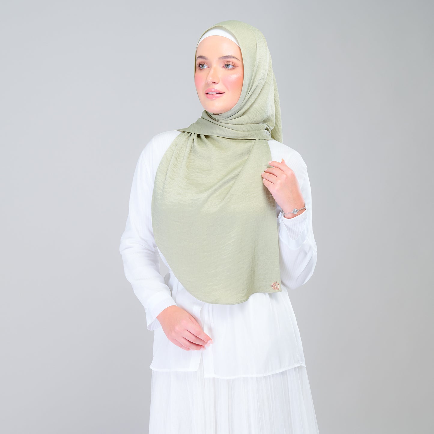 Instant Tag n' Go Shawl | Textured Silk in Matcha Green