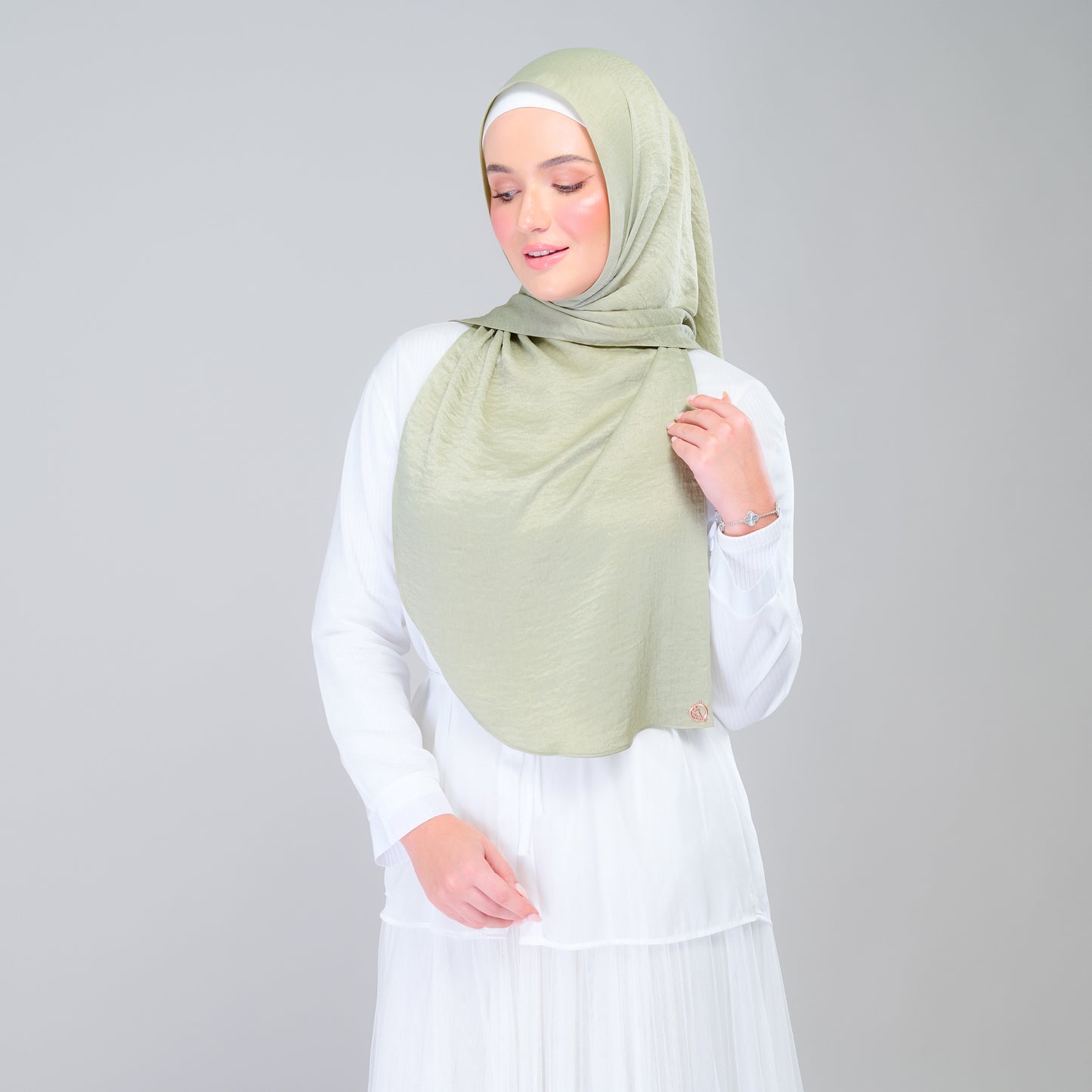 Instant Tag n' Go Shawl | Textured Silk in Matcha Green