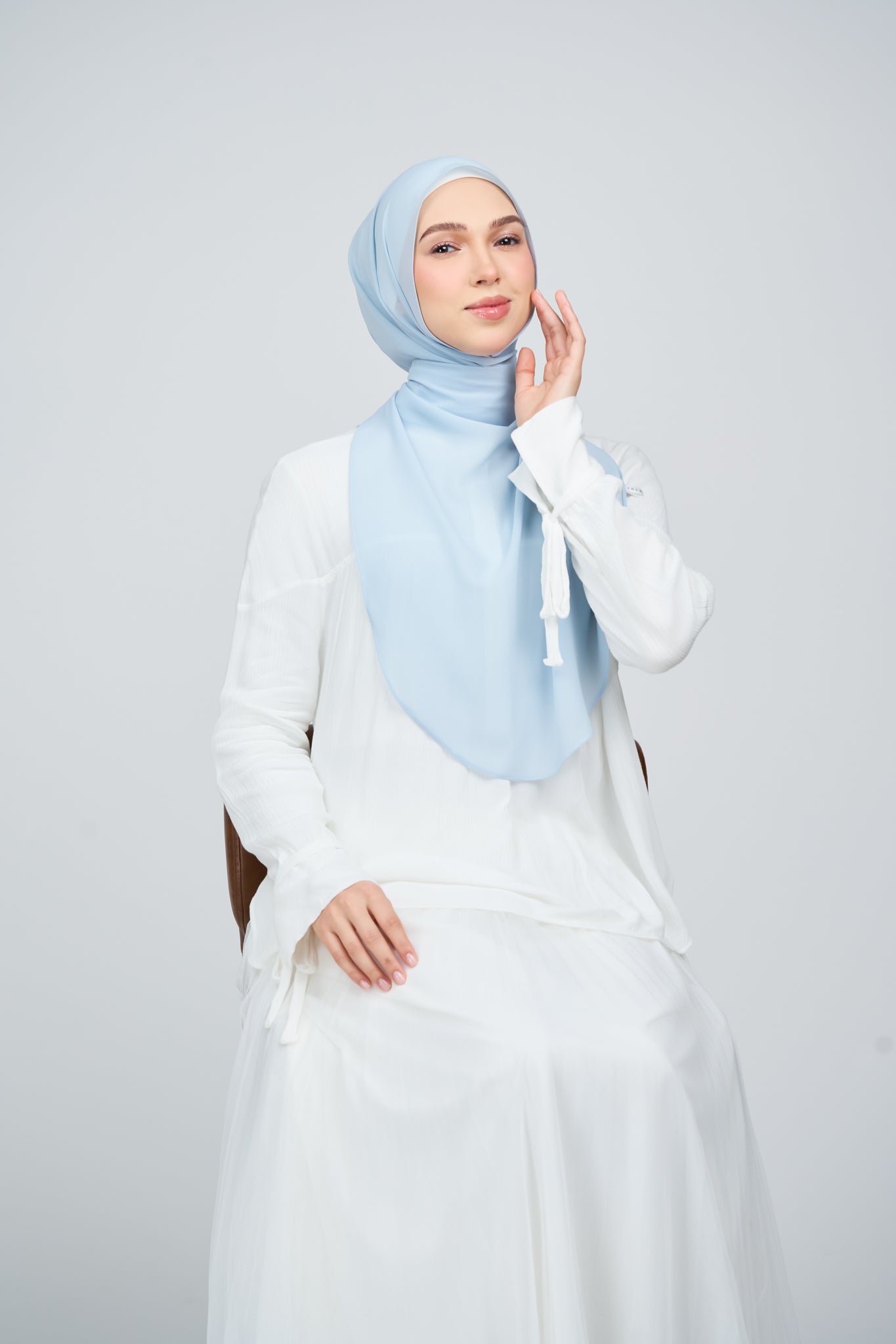 HoodX⁺Plus Curve in Ice Blue