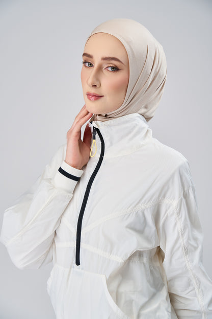 HoodX Lite in Light Sand