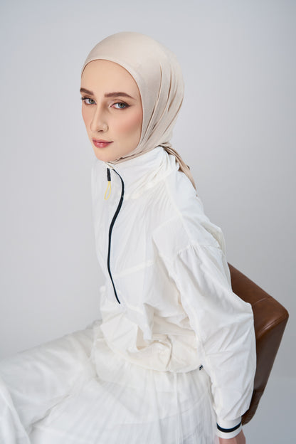 HoodX Lite in Light Sand