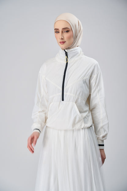 HoodX Lite in Light Sand