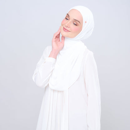 [As-Is] Semi-Instant 2IN1 Laura in Bridal White