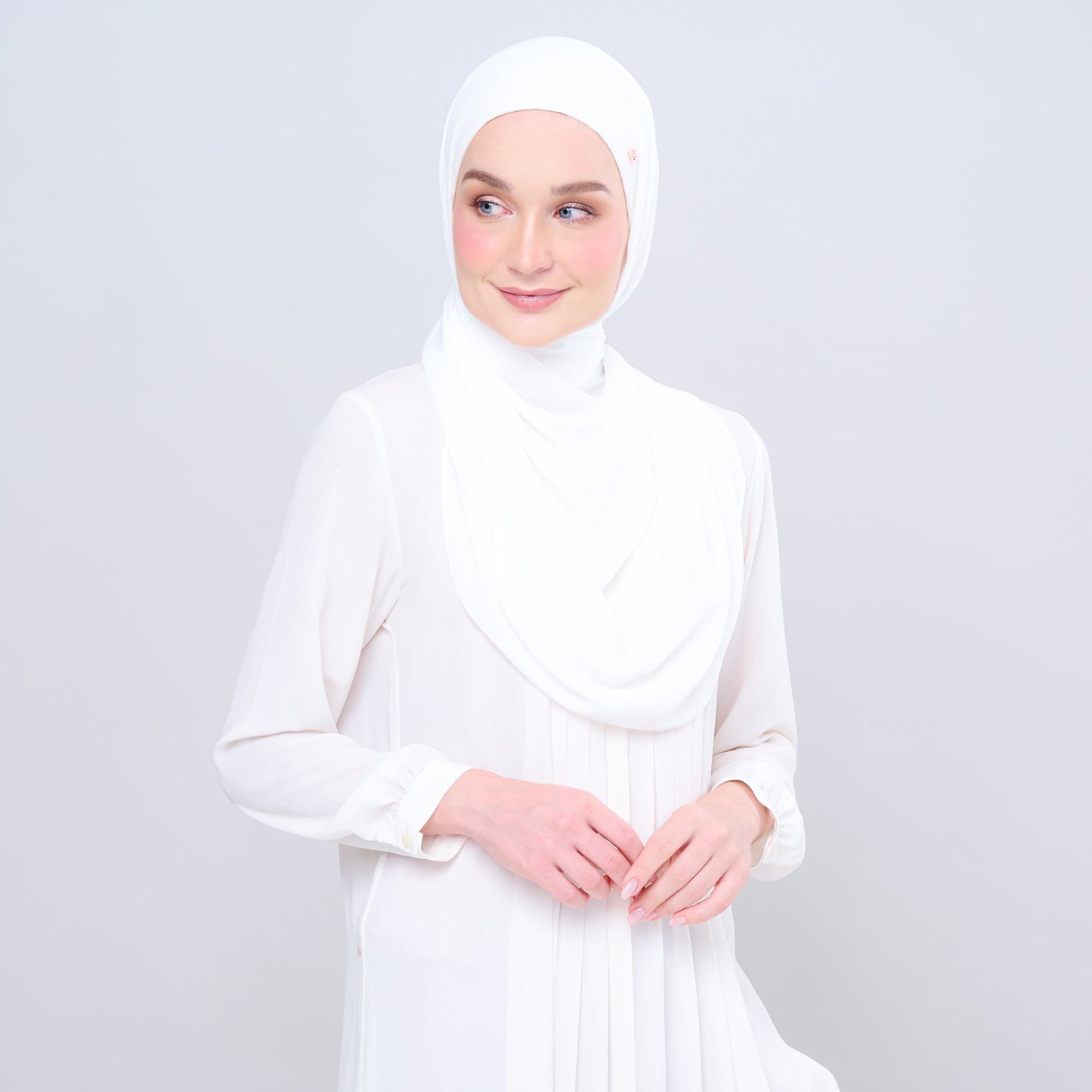 [As-Is] Semi-Instant 2IN1 Laura in Bridal White