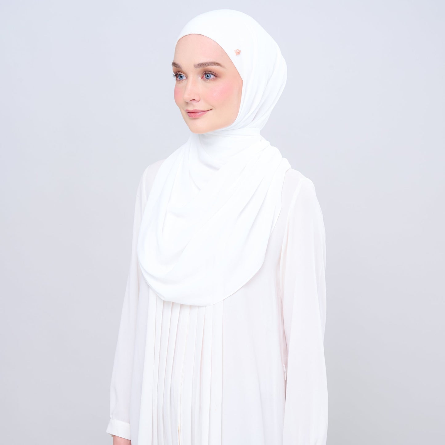 [As-Is] Semi-Instant 2IN1 Laura in Bridal White