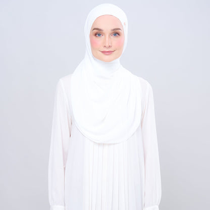 [As-Is] Semi-Instant 2IN1 Laura in Bridal White