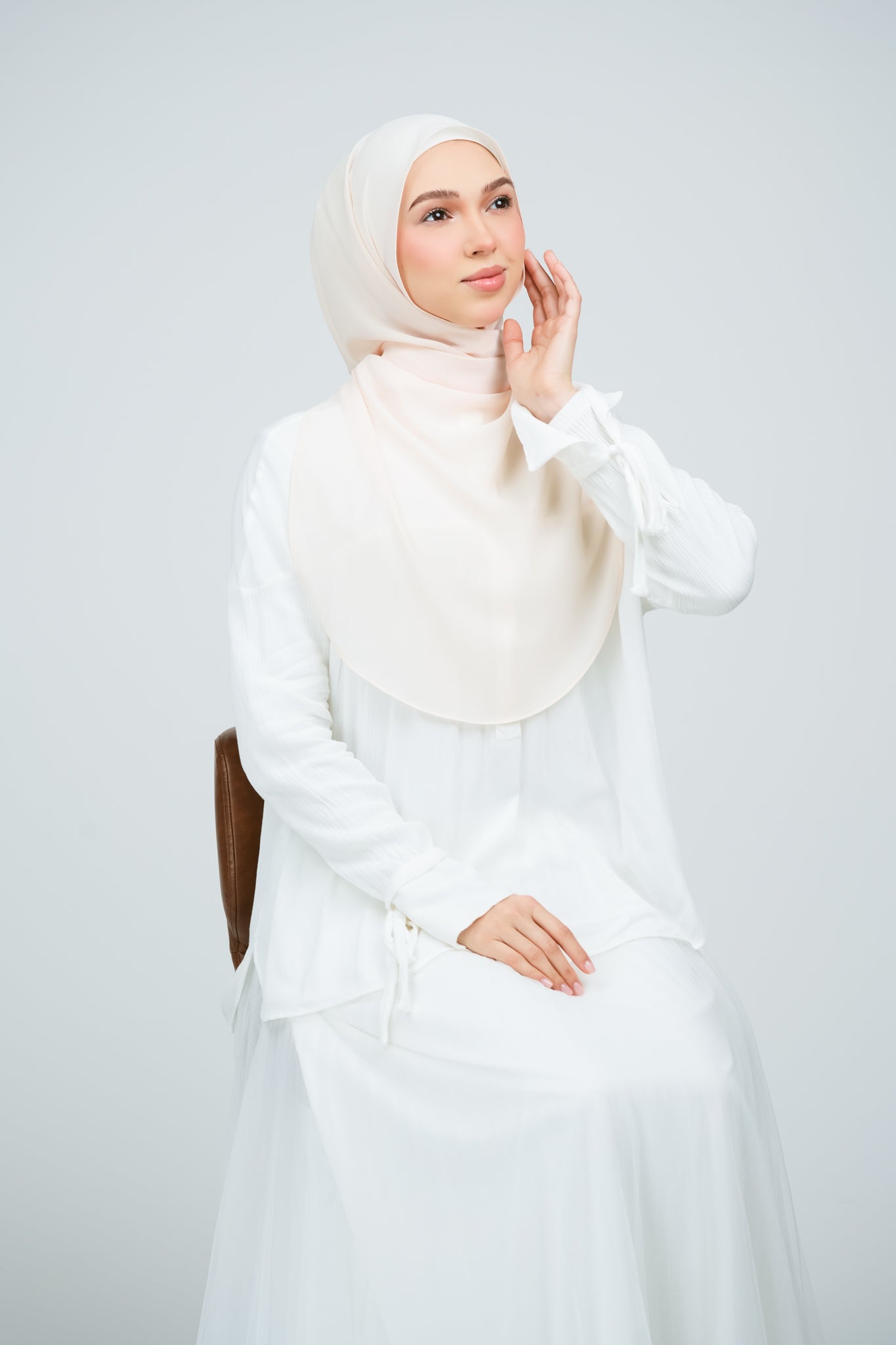 HoodX Curve in Light Peach