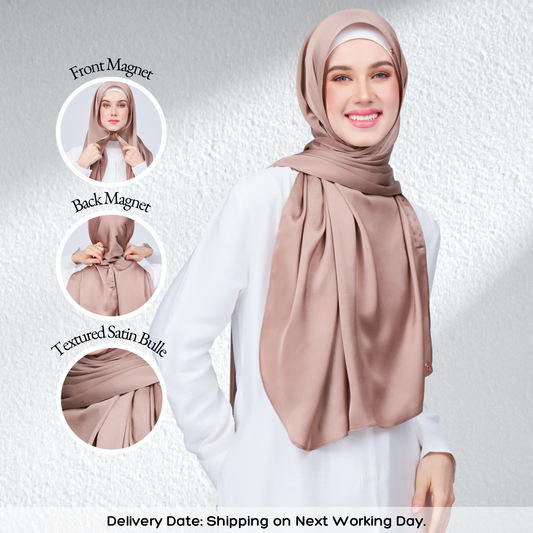 Instant Tag n' Go Shawl | Satin Bulle in Medium Toffee