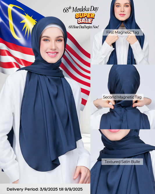 Instant Tag n' Go Shawl | Satin Bulle in Midnight Blue