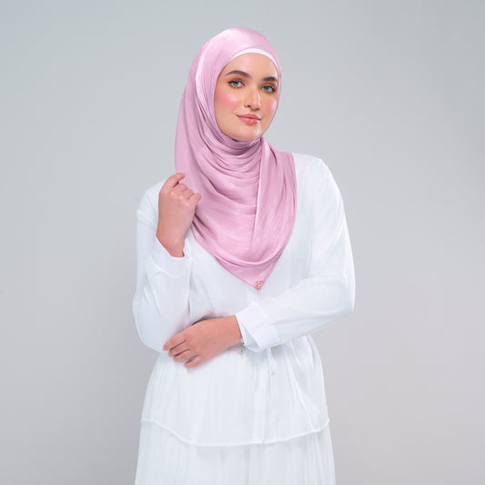 Dolce Raia in Carnation