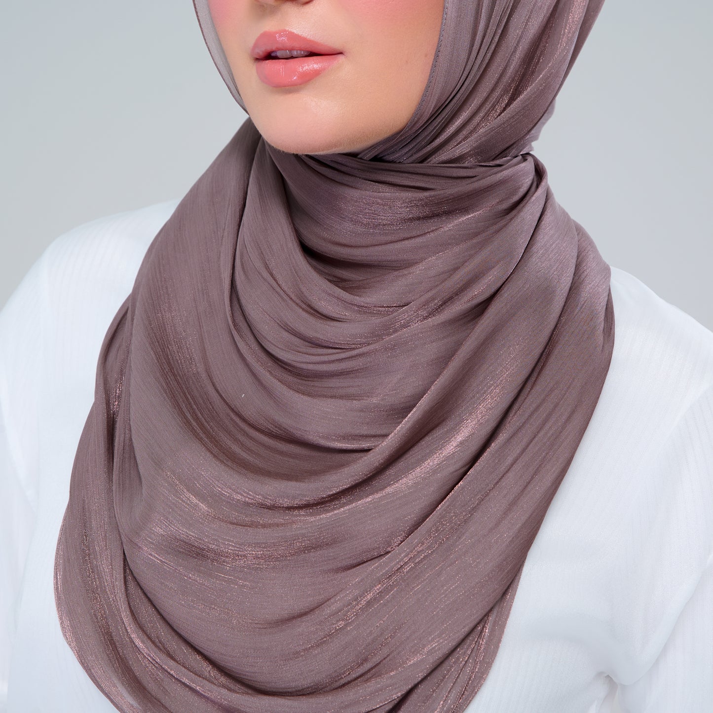 'NEW' Raia Shawl | Ironless Shimmer in Mocha Taupe