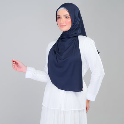 Instant Tag n' Go Shawl | Ribbed Jersey in Deep Blue