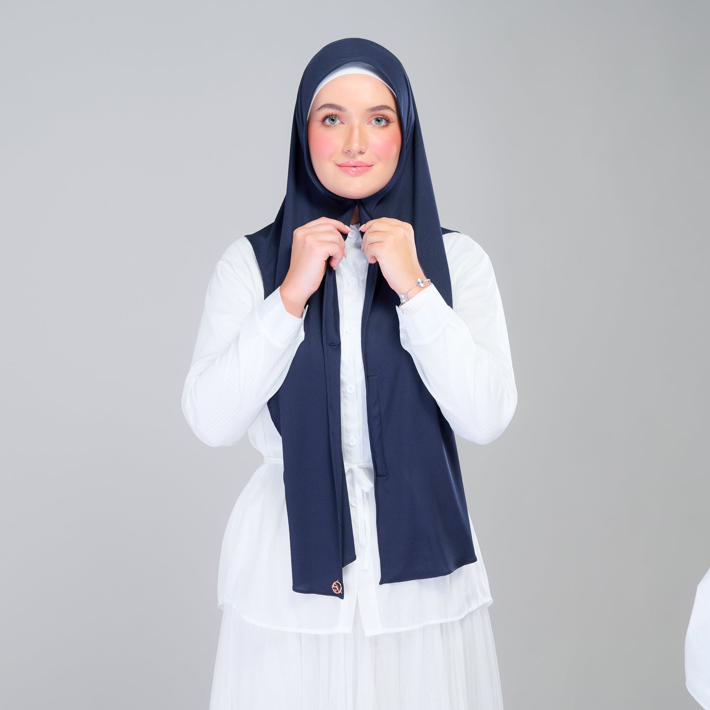 Instant Tag n' Go Shawl | Ribbed Jersey in Deep Blue