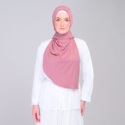 Instant Tag n' Go Shawl | Ribbed Jersey in Dusty Berry