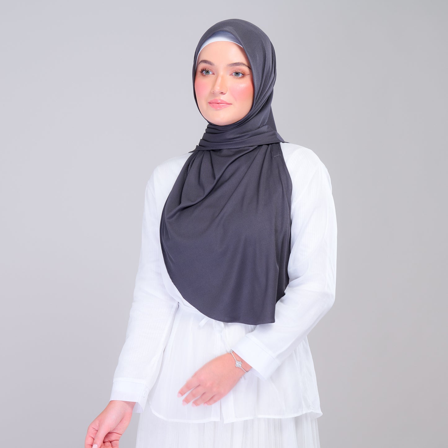 Instant Tag n' Go Shawl | Ribbed Jersey  in Metro Grey