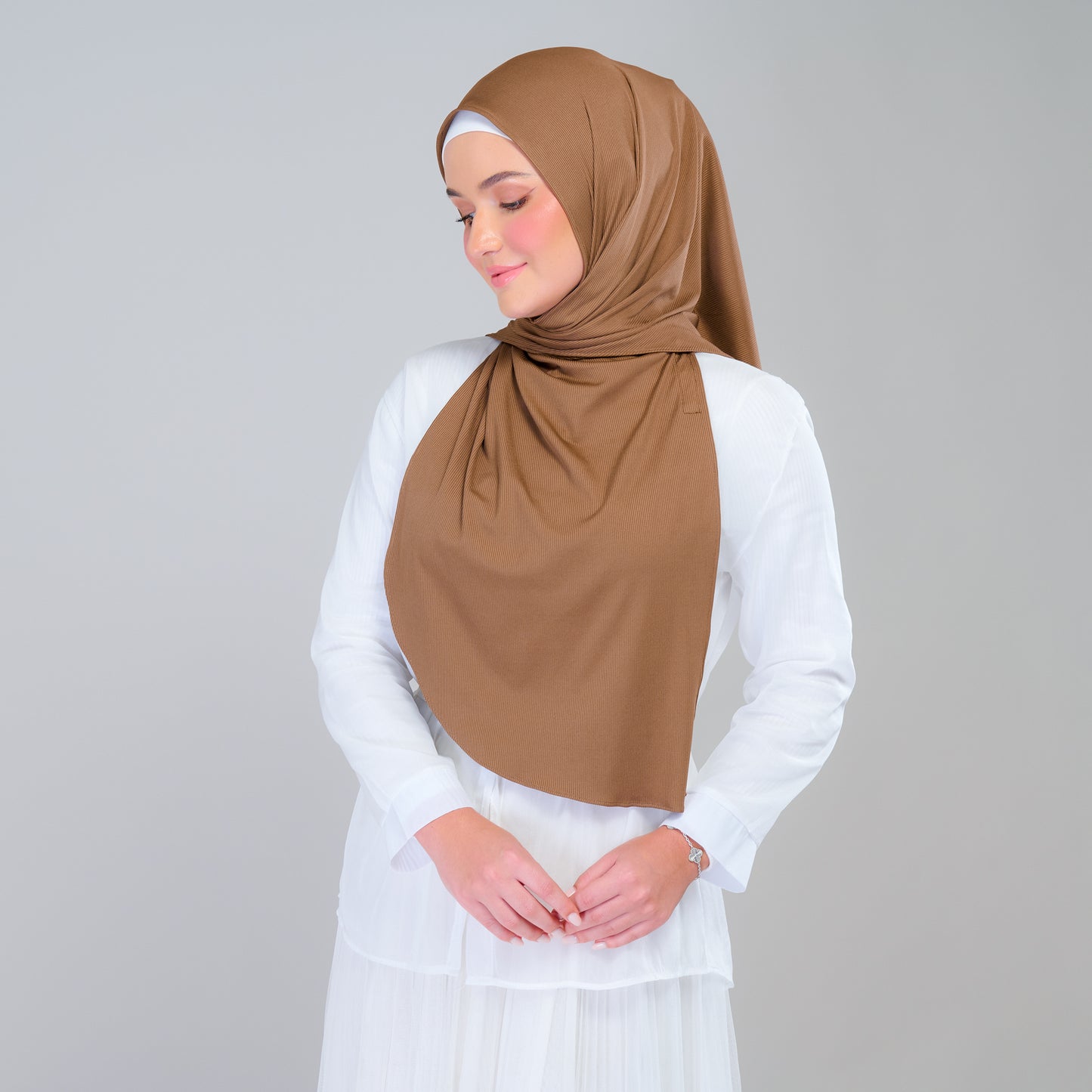 Instant Tag n' Go Shawl | Ribbed Jersey in Mocha Taupe