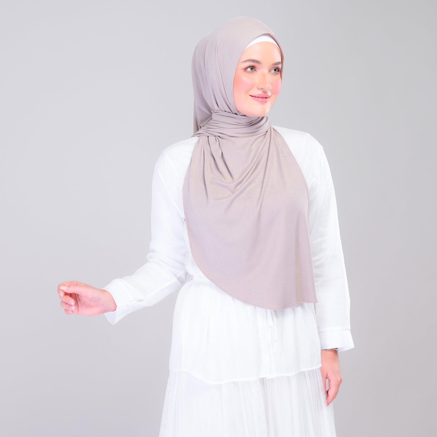 Instant Tag n' Go Shawl | Ribbed Jersey in Natural Taupe