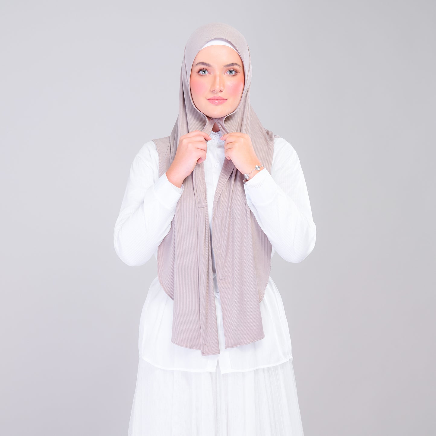 Instant Tag n' Go Shawl | Ribbed Jersey in Natural Taupe