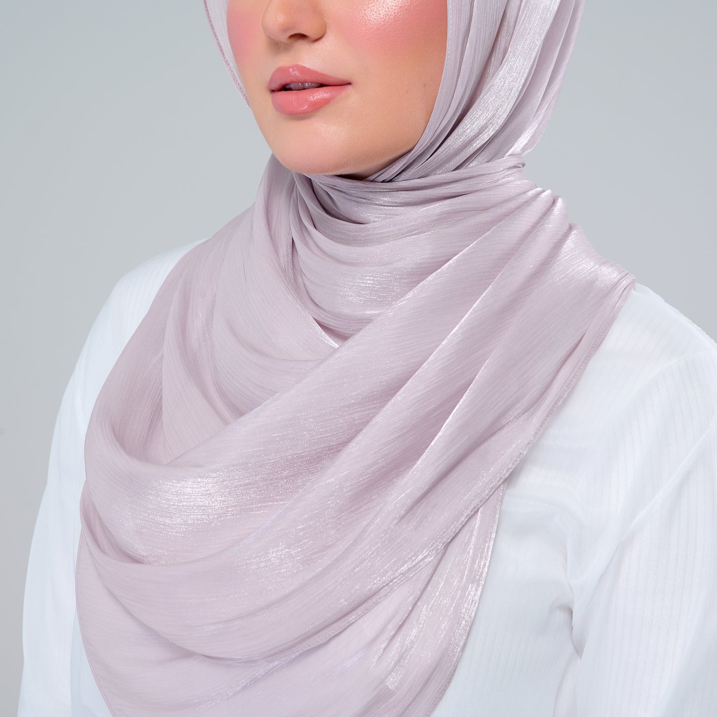 'NEW' Raia Shawl | Ironless Shimmer in Classic Taupe