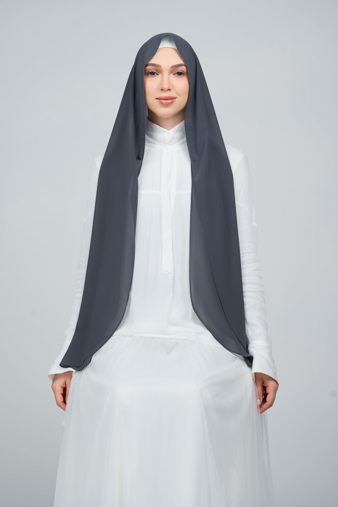 HoodX⁺Plus Curve in Raven Grey