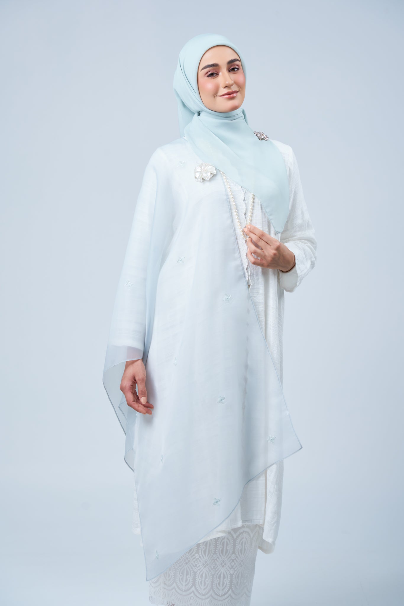 Selendang Rhea in Embun [Light Tiffany]